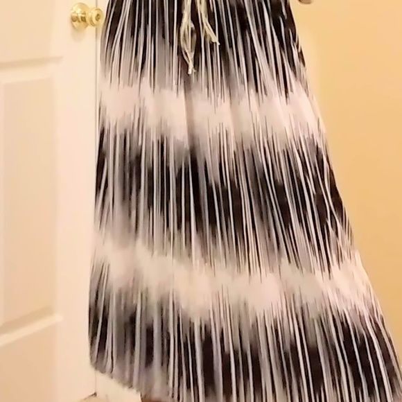 Egyptian Style Maxi Dress - Picture 2 of 5